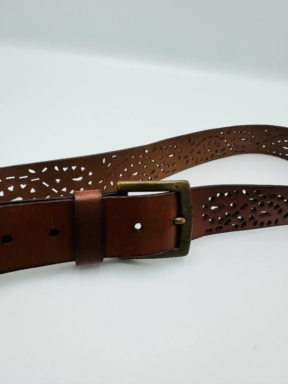 Vintage Eddie Bauer Belt Women's L Brown Leather Floral Cutout Aged Brass Buckle